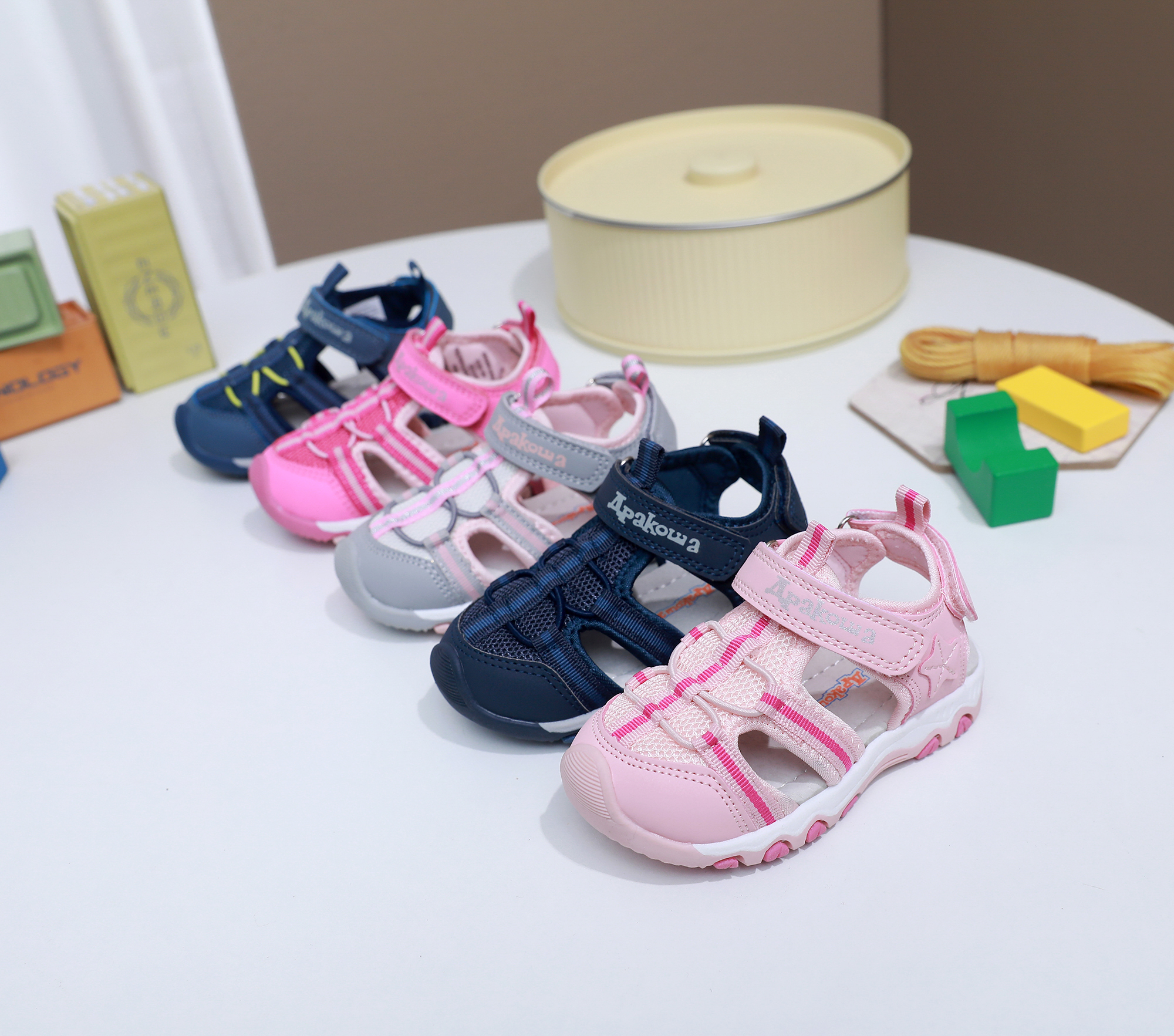 New Summer Children's Closed-T - Sport Loop Velcro ulasan dan harga