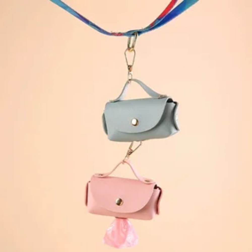 Elegant Leather Dog Poop Bag C - Leather Strap Quick Release ulasan dan harga